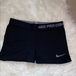 Black Nike pros